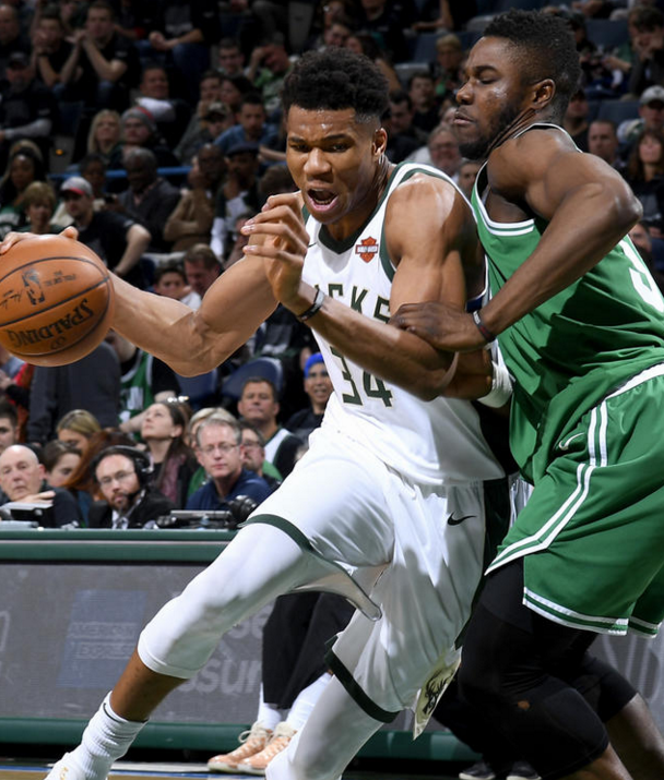 凯恩连续十场比赛得分超过高光表现，雄鹿挑战极限！的简单介绍-ky在线入口